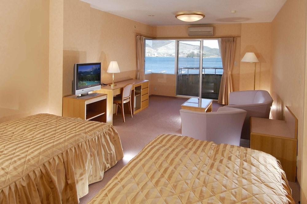 Wisterian Life Club Toba Hotel Ngoại thất bức ảnh